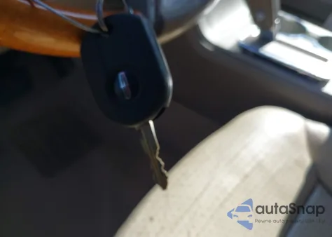 2007 Lincoln Mkx z USA, uszkodzony, nr VIN 2LMDU68C97BJ33081